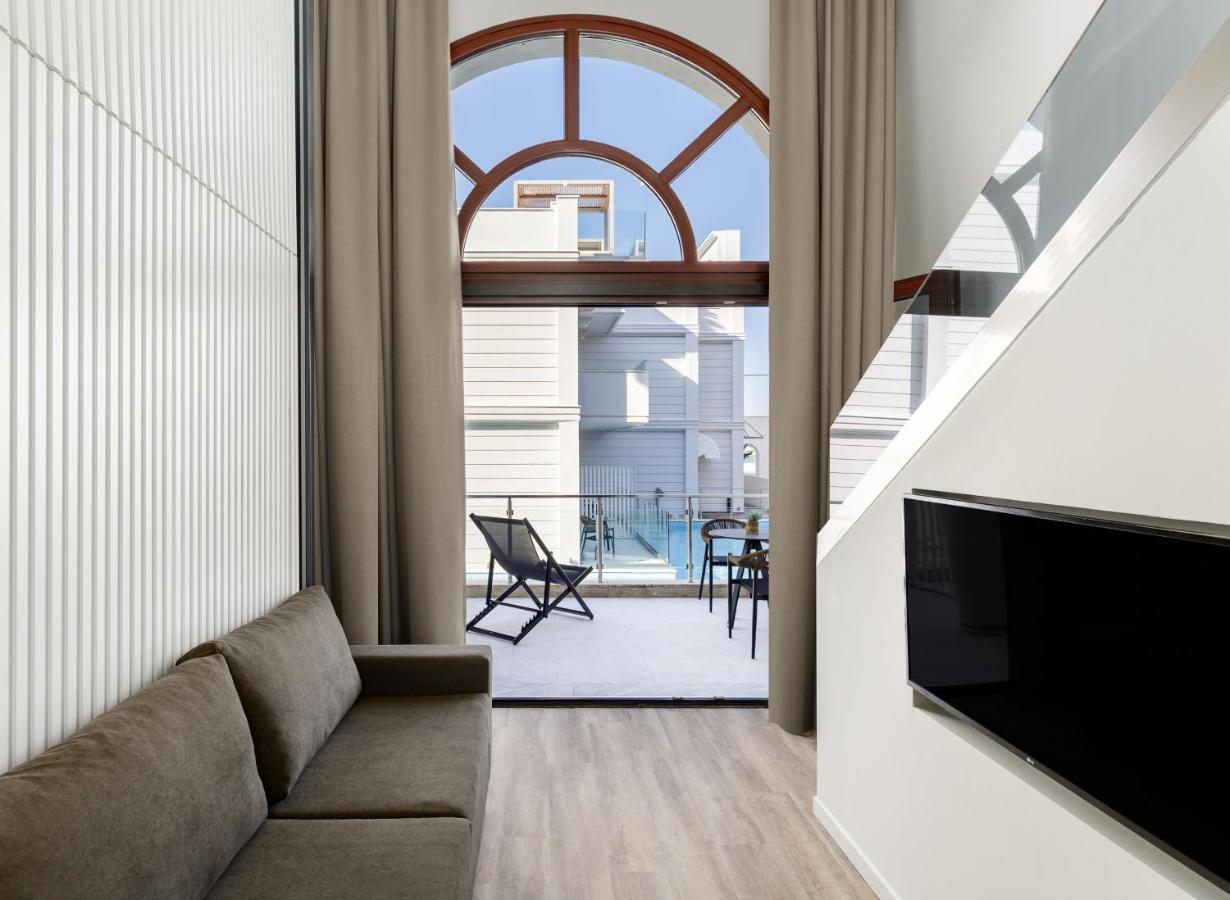 Diverso Platamon, Luxury Hotel & Suites Esterno foto