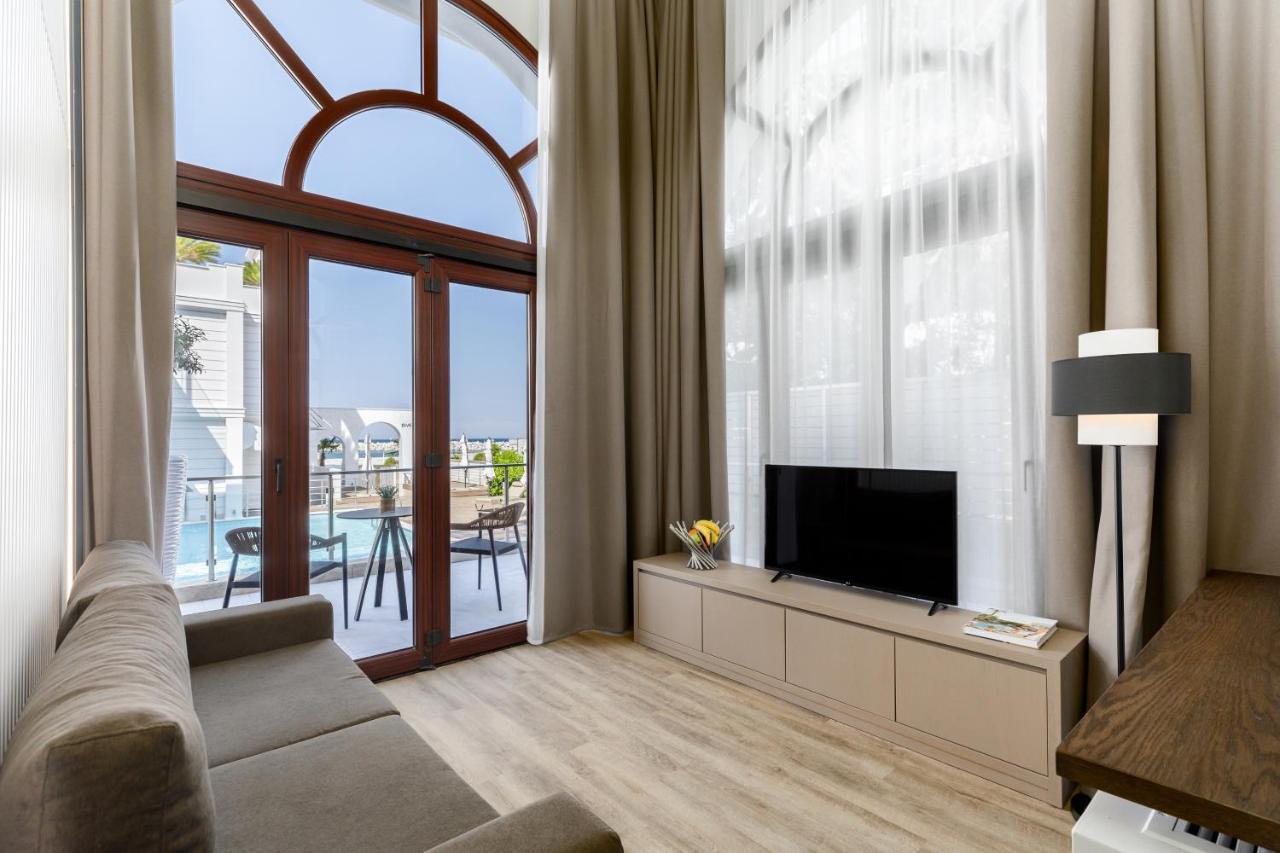 Diverso Platamon, Luxury Hotel & Suites Esterno foto